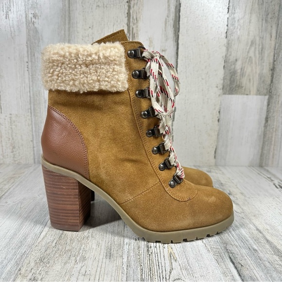 NEW Crevo Joan Faux Shearling Collar Block Heel Ankle Bootie #213 - Picture 11 of 12